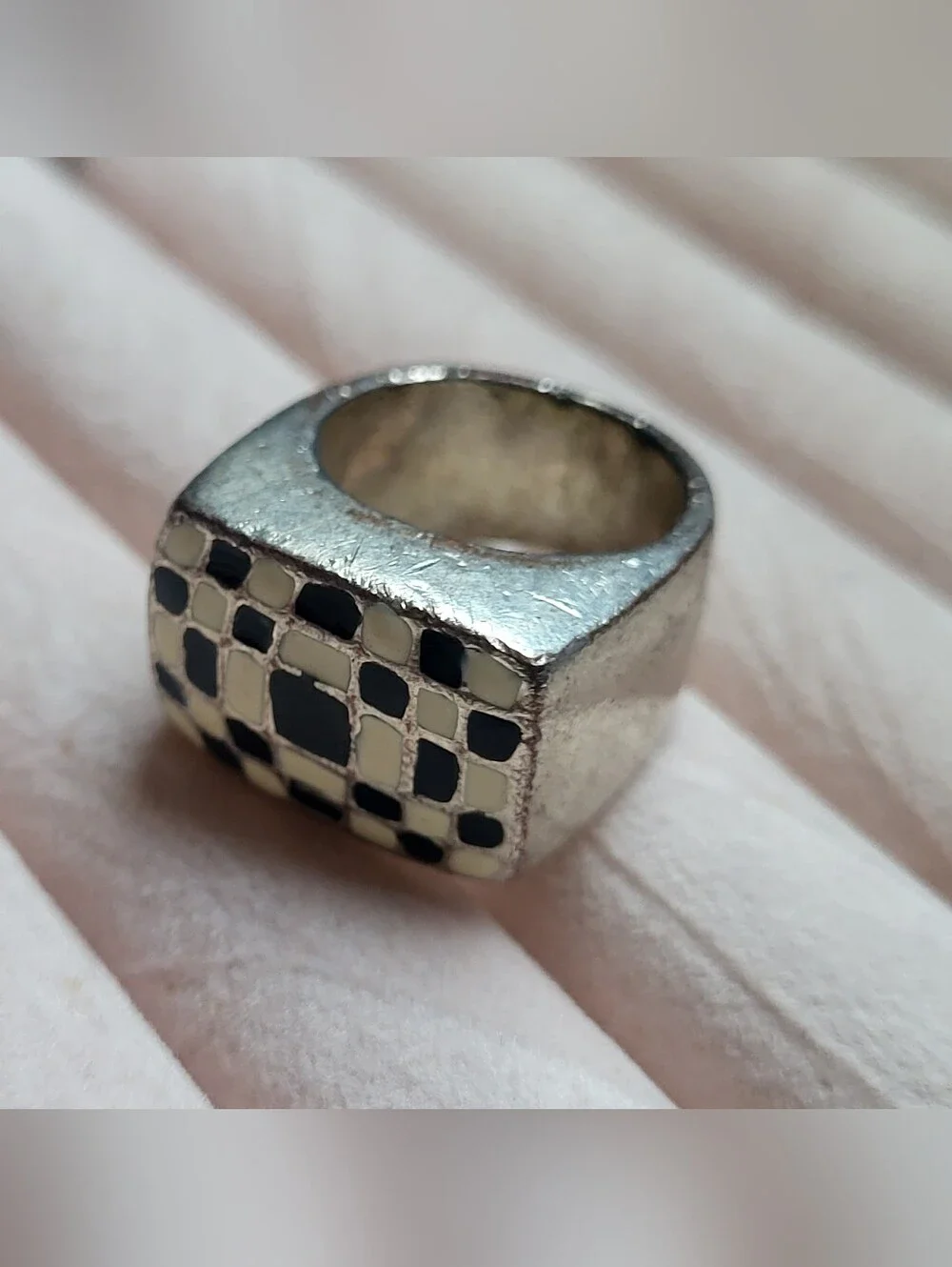 Y2K Chunky Checkered Signet Ring 🏁 Heavy Silver Moto Biker Ring